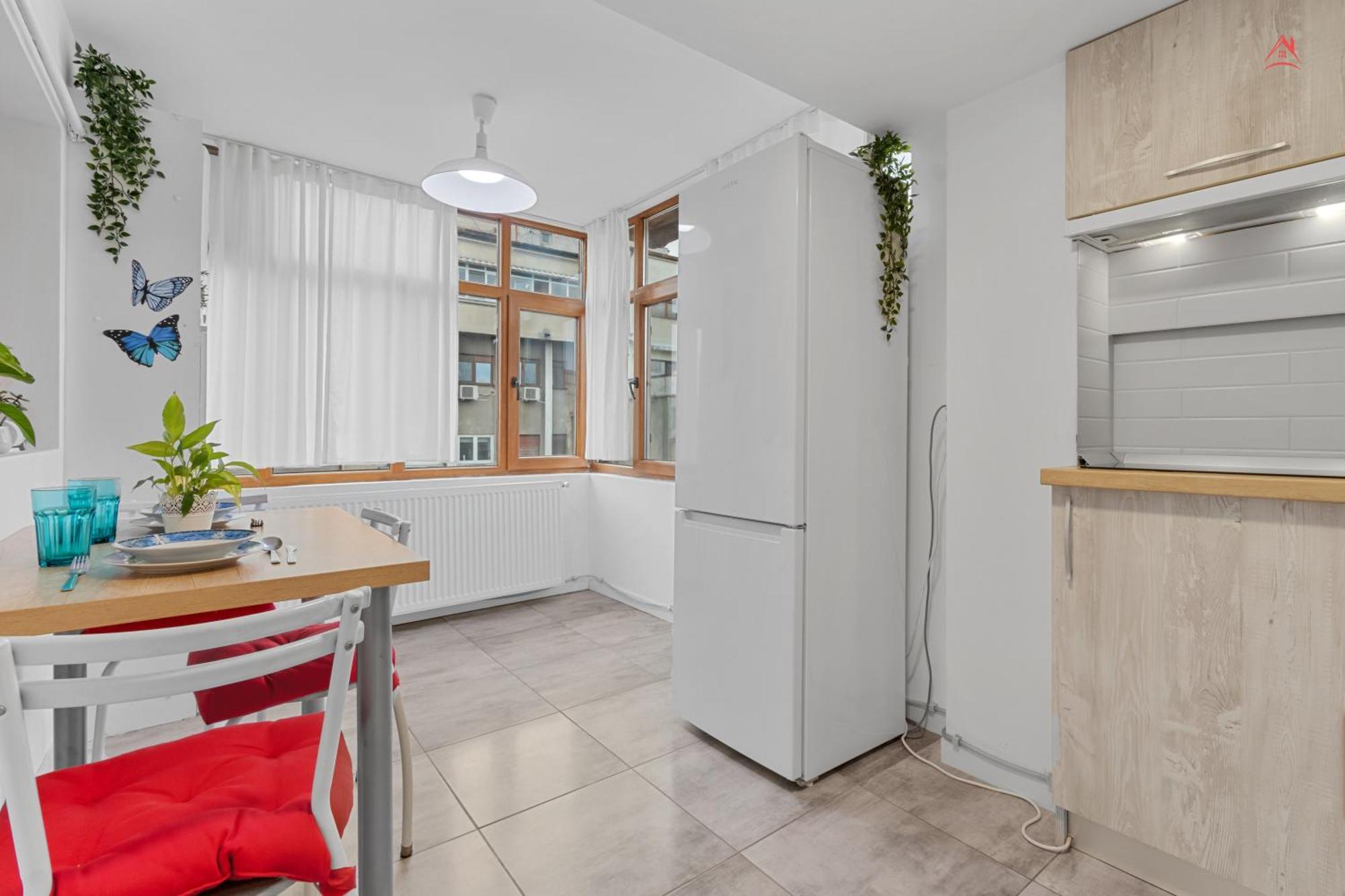 Central Town Cosy Apartment ブカレスト エクステリア 写真